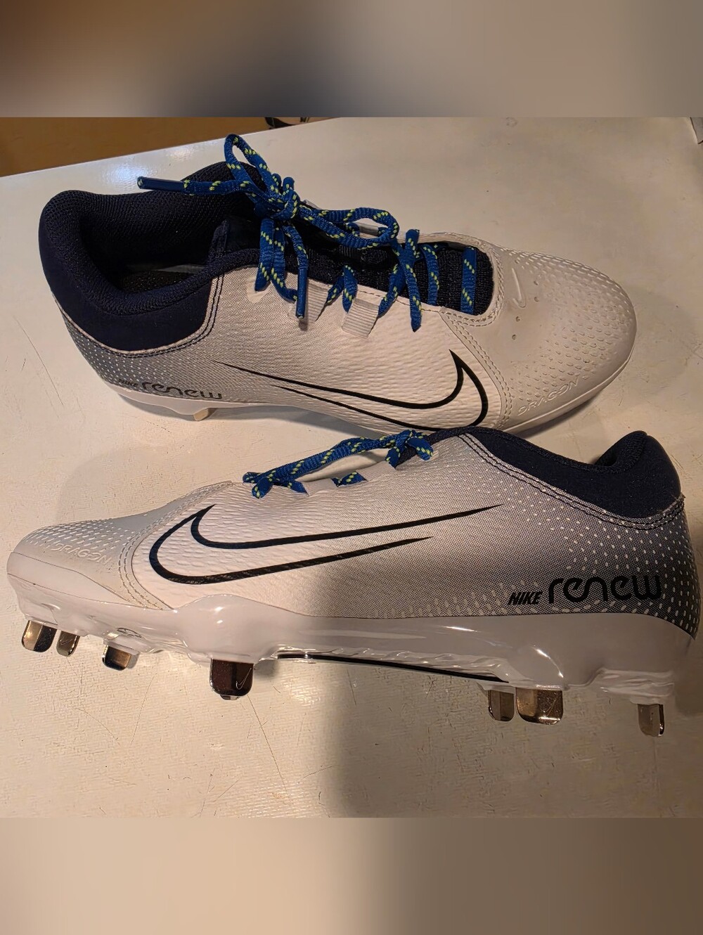Nike Women's Hyperdiamond 4 Pro Softball Cleats Size 8